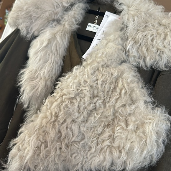 Balenciaga Mongolian trimmed cargo coat - Picture 3 of 13